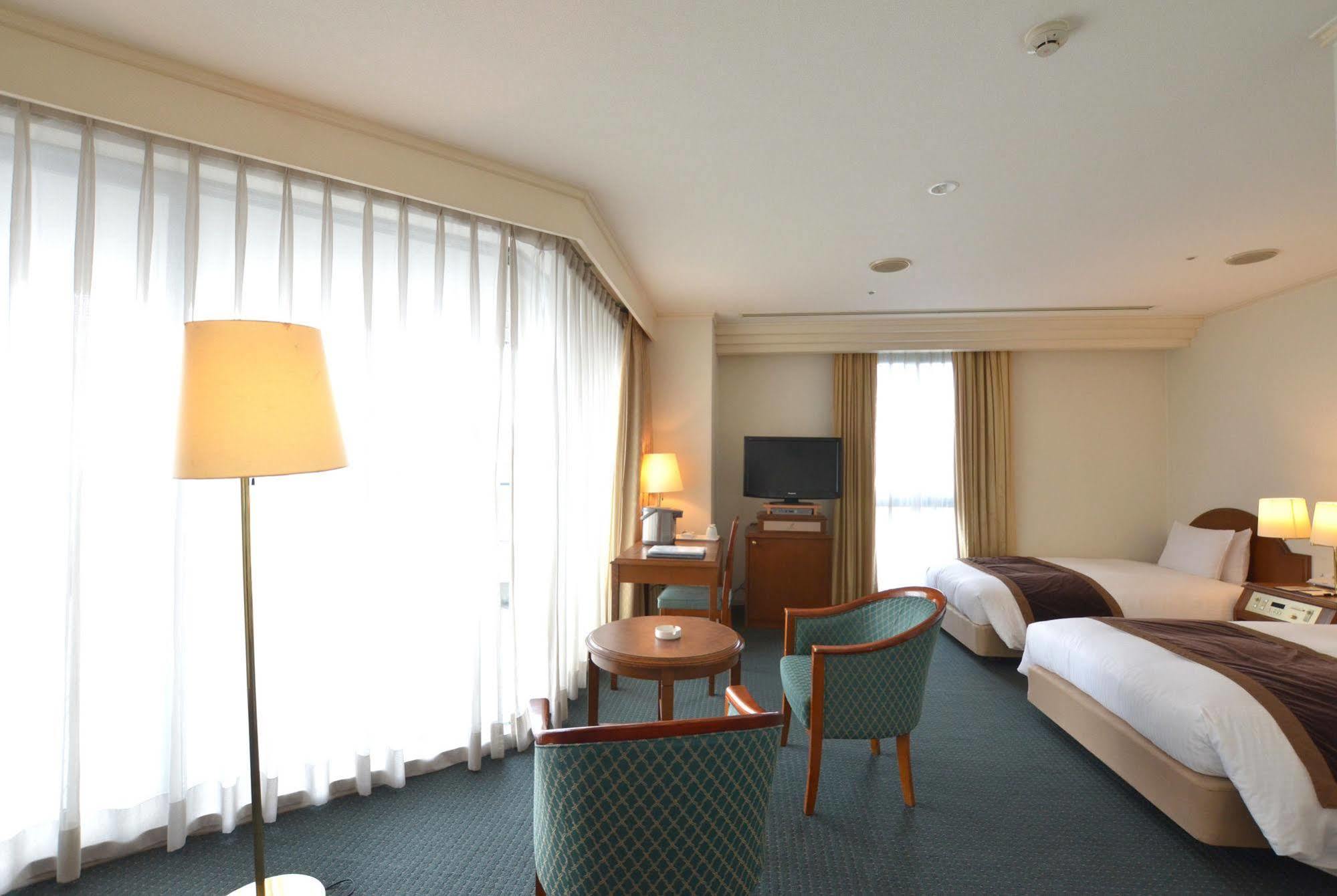 Nagasaki International Hotel Omura Exteriör bild