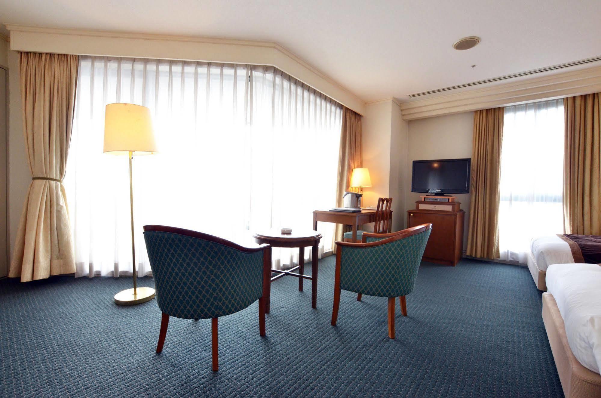 Nagasaki International Hotel Omura Exteriör bild